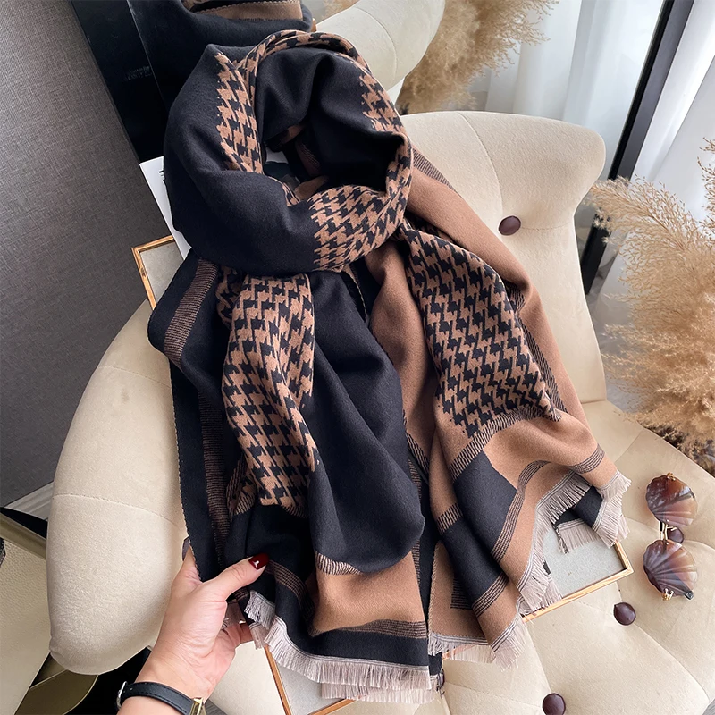 2024 Luxury Brand Two-Sided Jacquard Scarf pashmina Cashmere Soft Warm Fringe Pashmina Shawl Winter Coldproof Windproof Blanket