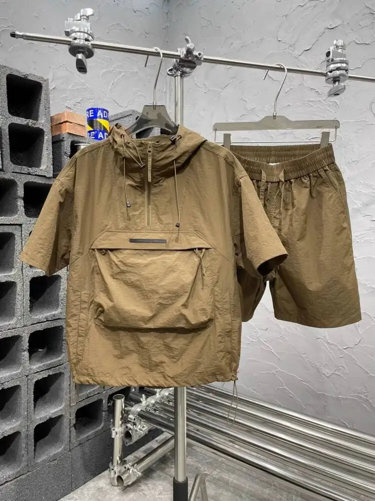 2026 Men Half Zip Hooded Short Sleeve Matching Set Fashion Multi Pocket Loose Casual Two Piece Outfit Summer Stylish Tracksuit