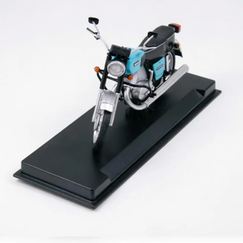 

1:24 Scale Plastic Model Soviet Medium-sized Motorcycle IZH-PLANETA-4 Static Display Collectible Toy Gift Souvenir Decoration
