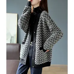 Cardigan solido da donna bottone in seta brillante lavorato a maglia primavera e autunno coreano allentato con scollo a v tasche a maniche lunghe maglione cappotto Casual