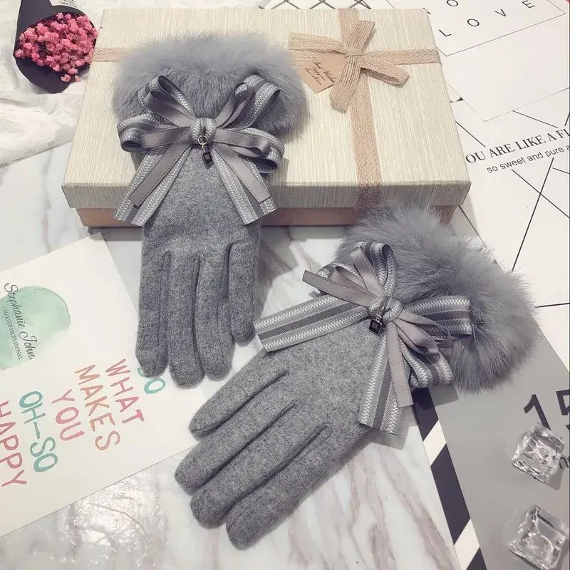 New Ladies Winter Warm Gloves Double-Layer Thick Woolen Cashmere Wool Ladies Winter Fashion Cycling Gloves