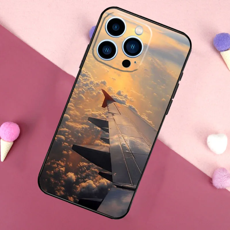 حافظة لهاتف آيفون 16 برو ماكس 11 12 13 Mini 14 15 Pro Max 16 Plus XR 16e غطاء خلفي للهاتف