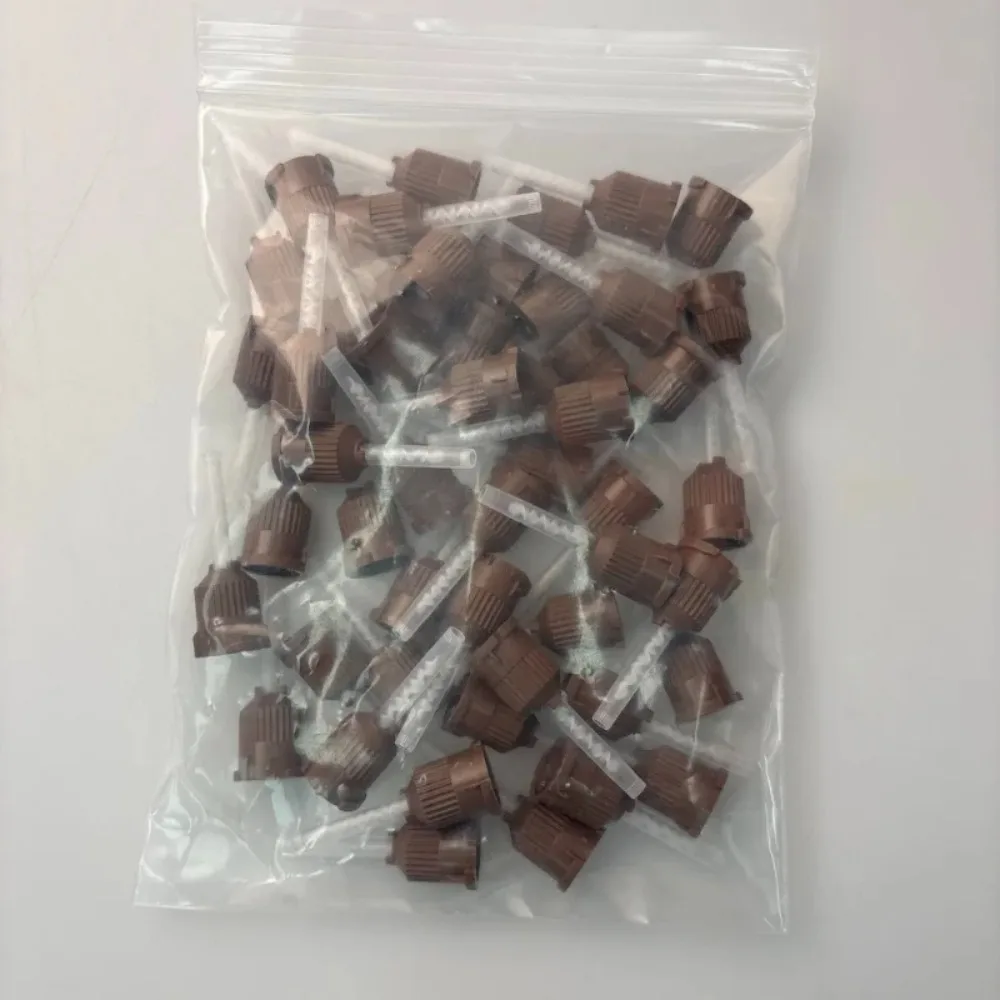 50Pcs 1:1 Disposable Brown Static Mixing Tips Universal Mix Nozzles for Dental Composite Resin Cement Adhesive Dispensing Gun view 4