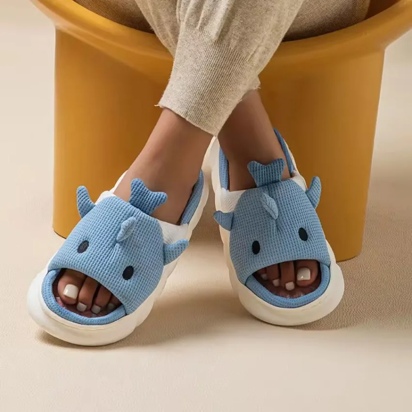 Kawaii Shoes Dog Bear Home Linen Shark Slippers cloud Platform Women Cute Indoor House Non Slip Thick Funny Sandals Cartoon 2024