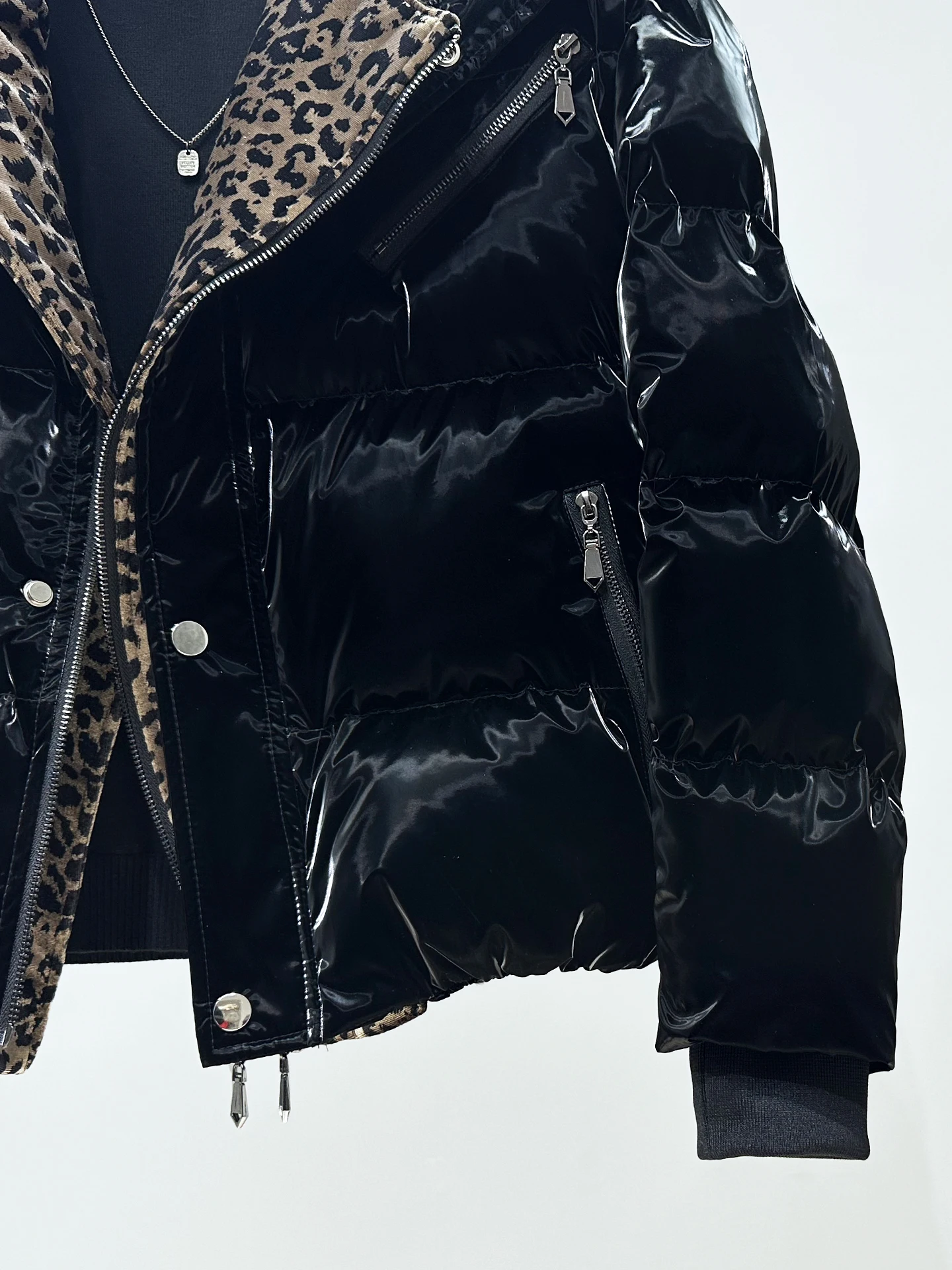 الراقية ليوبارد طباعة الربط فو قطعتين سترات الرجال 2025 شتاء جديد سترات سميكة الدافئة أنيقة طويلة الأكمام شيك السترات