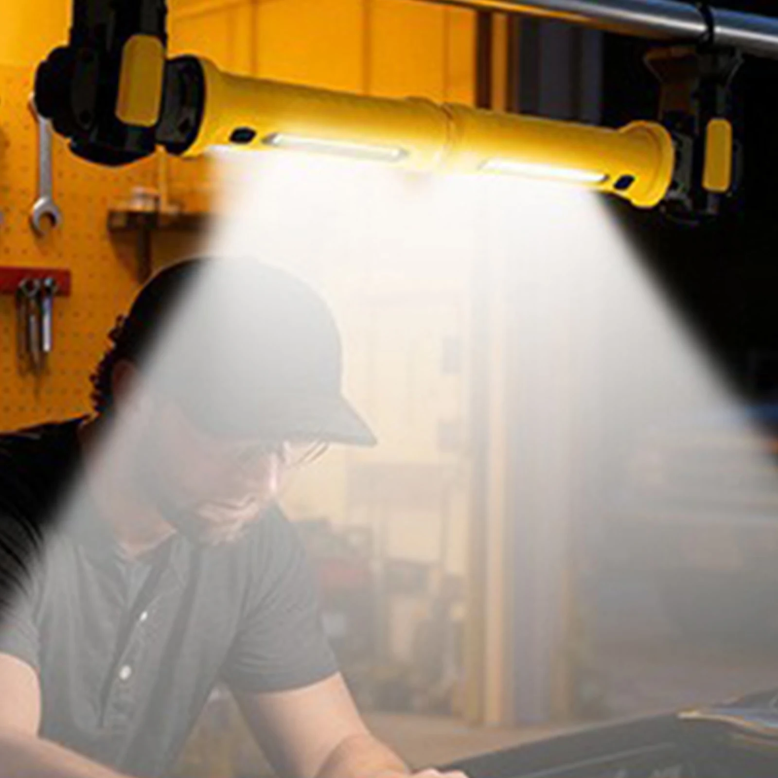 

Магнитный рабочий фонарь 4000 мАч, перезаряжаемый, 2000 лм, с крючками для ремонта автомобилей/гаража/мастерской/аварийных ситуаций