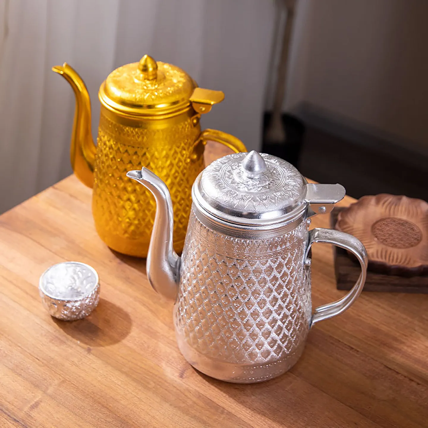 Kettle high-end retro cold kettle, restaurant shops, homestay teapot, hotel cold drink ice drink beer pot