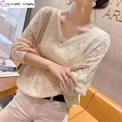 V-neck Hook Flower Hollowed Out Knitted Sweater Cover Up for Women's Mid Sleeved Spring/summer Loose Bat Shirt Short Top