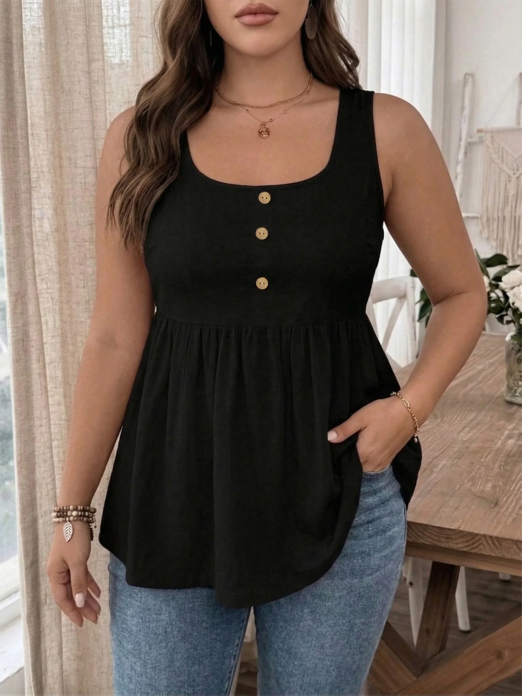 Stilvolles Plus-Size Damen-Tanktop mit Knopfdetails für mühelosen Mode-Look – Detail 3