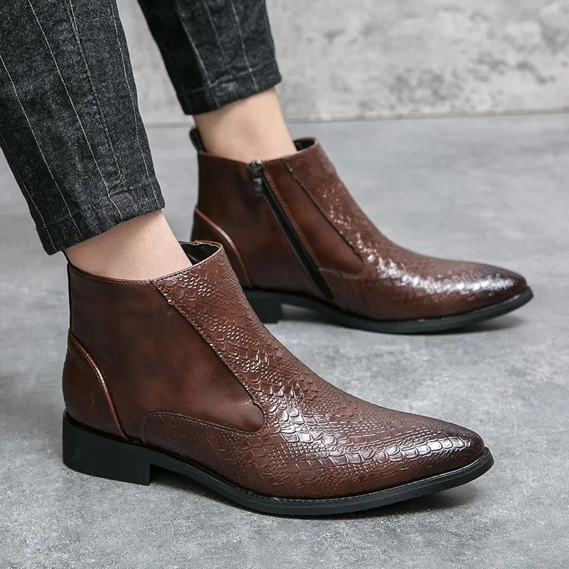 

Осень 2023, новые мужские кожаные ботинки с острым носком в британском стиле, кожаные туфли на высокой молнии, большие размеры 38-48