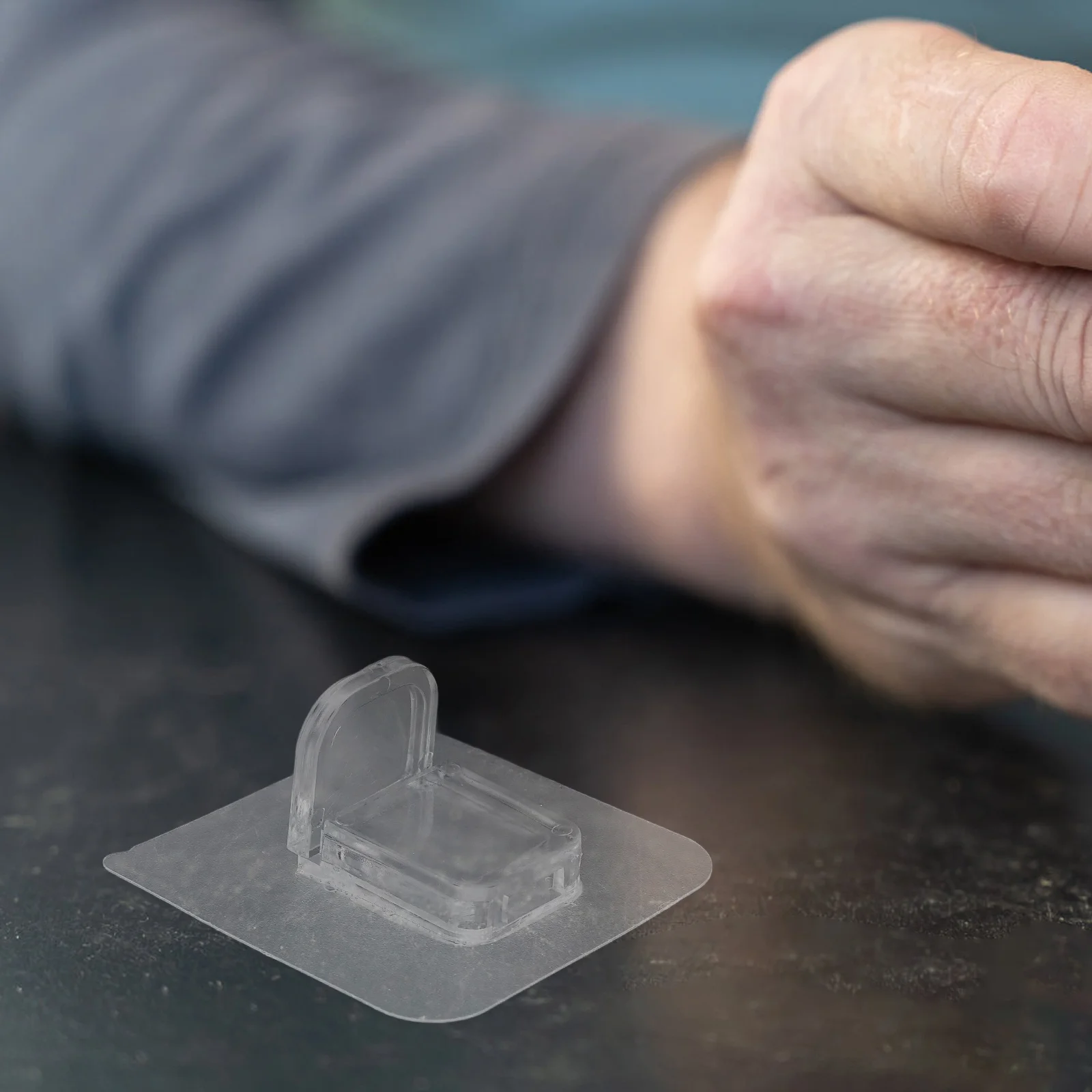 

8 шт., фиксатор, противоскользящий стабилизатор для безопасности малышей, основание для забора, зажим для нетрак, аксессуары для использования в помещении и на открытом воздухе