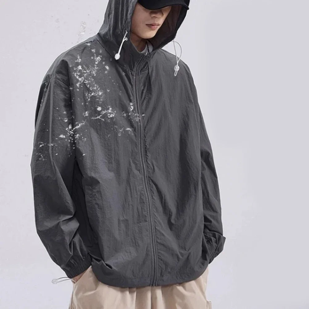 

Breathable Outdoor Jacket Ice Silk Hooded Coat Hooded Vacation Jacket Lightweight Polyester Fabric For Daily Wear