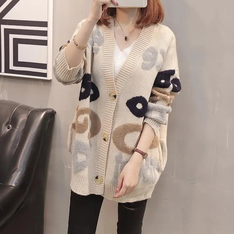 Grafische Damen-Strickpullover, günstige Kleidung, leicht, koreanischer Stil, 2025, Trend, attraktive Bürokleidung, lockere Damen-Strickjacken