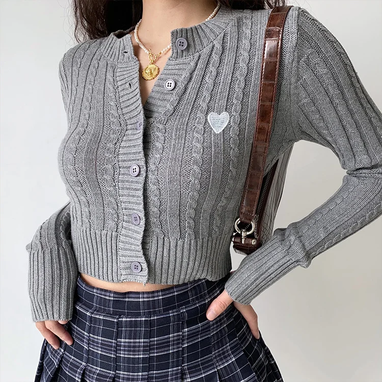 

Женский вязаный кардиган с вышивкой в форме сердца, 100% хлопок, свитер с круглым вырезом и центральными пуговицами, джемпер с длинными рукавами