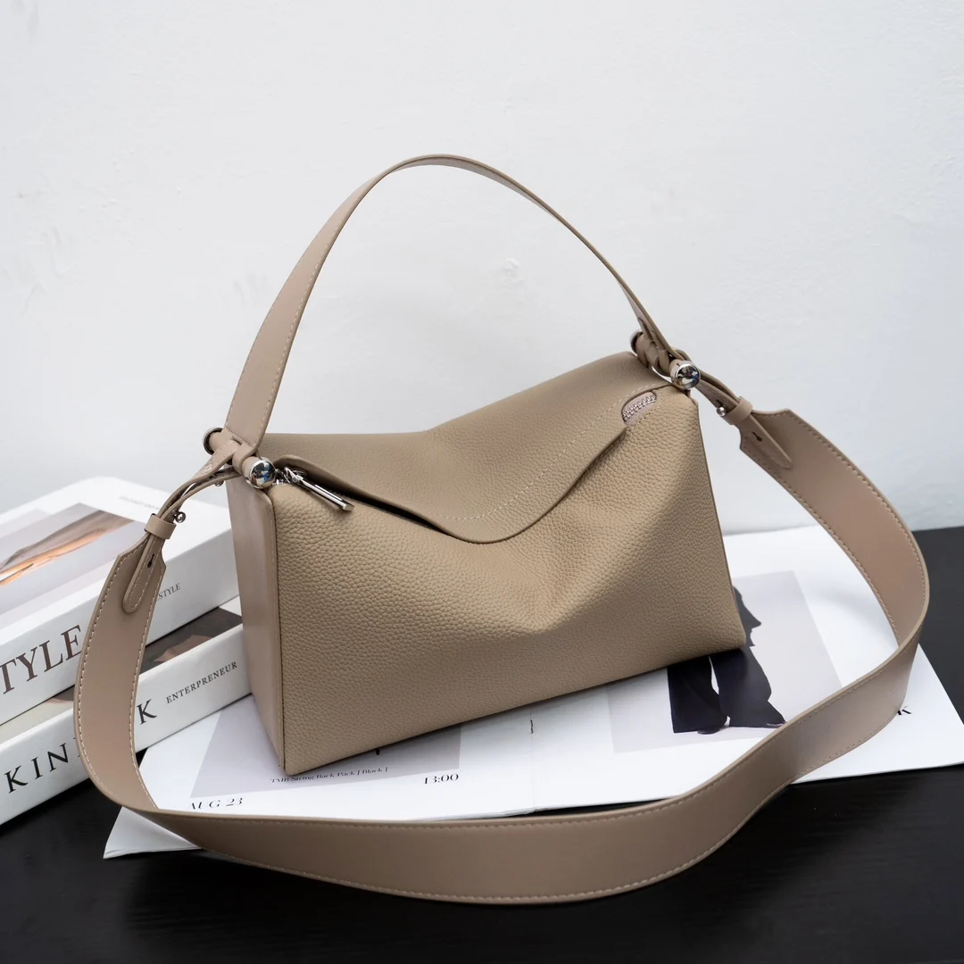 Cowhide Women's Armpit Bag New Luxury Designer Fashion Genuine Leather Shoulder Crossbody Boston Pillow Bags Female Underarm Bag