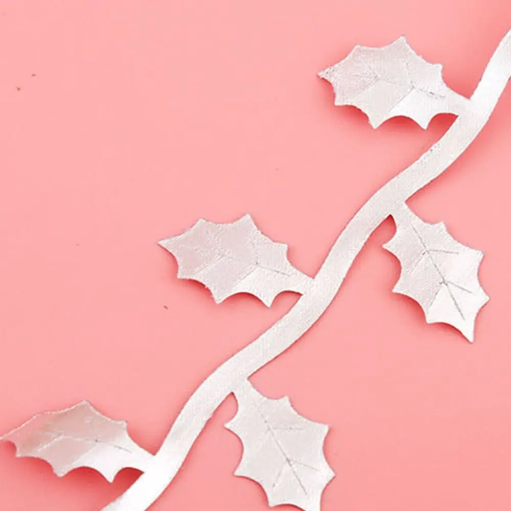 Green Leaves Christmas Leaves Rattan Colorful Red Fruit Simulated Rattan Beads String 5Meters Christmas Decoration Strips