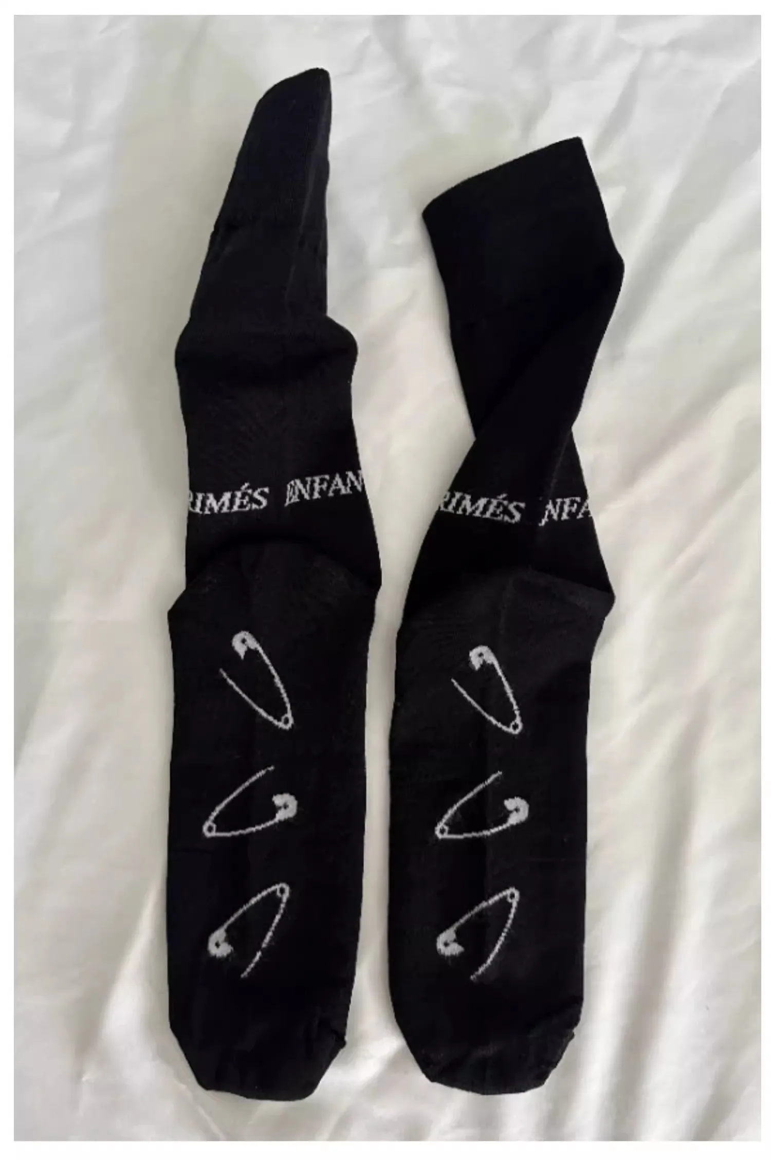 Sold by 2 pairs /lot--ERD Melancholy second-generation brooch socks WZ70