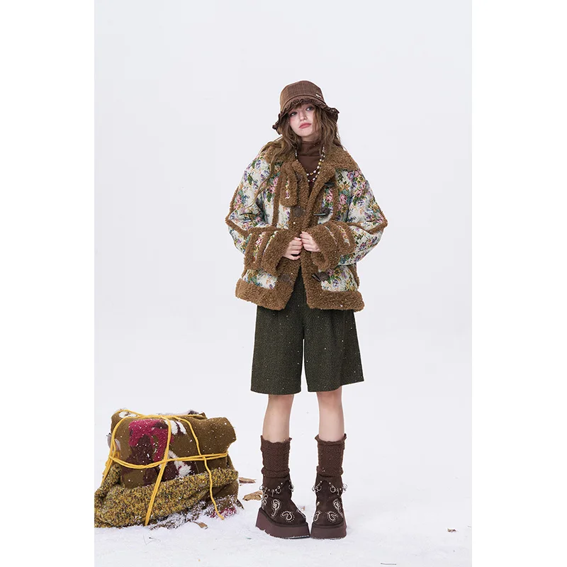 ELFSACK Women's Vintage Padded Coat with Floral Print & Fleece Trim, Duffle Button Outerwear