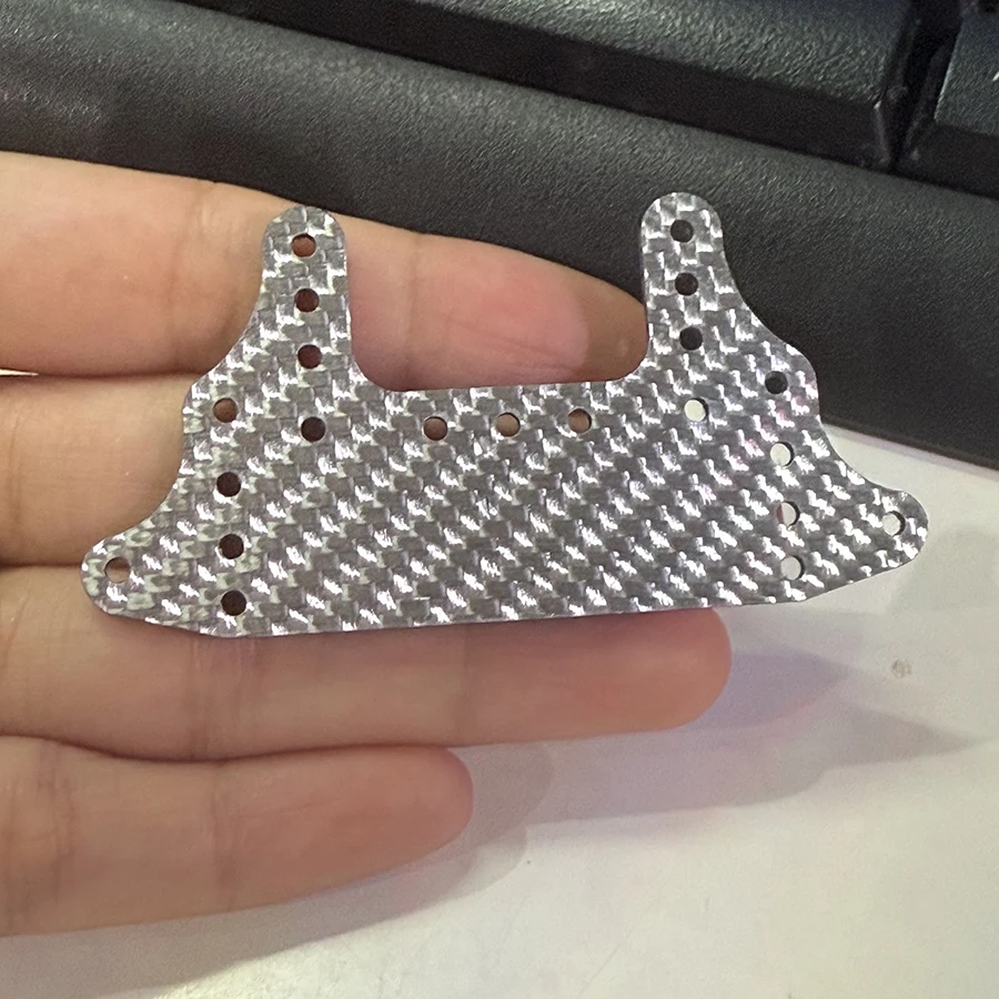 

Home Made Parts Mini 4WD 1.5mm 95125 HG Black/Silver Not Typing Carbon Fibre Large Area Rear Brake 15518 for Tamiya Car