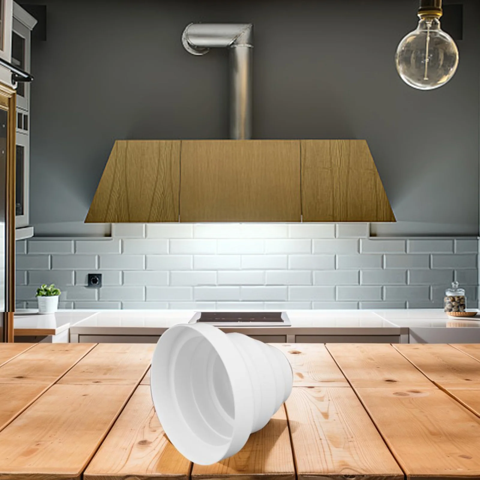 Riduttore per condotto per sistemi di ventilazione Tubo tondo da 80 a 150 mm di diametro realizzato in plastica di alta qualità, questo riduttore per condotto è costruito