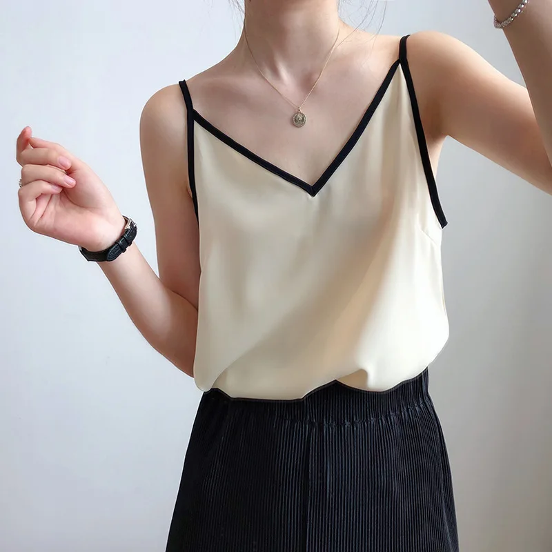 

Chiffon Small Camisole Women's 2024 Summer New Wide Outer V-neck Inner Layering Shirt Imitation Silk Sleeveless Top