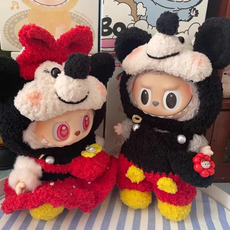 

Labubu Mickey Minnie Series Clothes Vinyl Pendant Hand Knitted Baby Fabric Sitting Macaron Baby Clothing Set