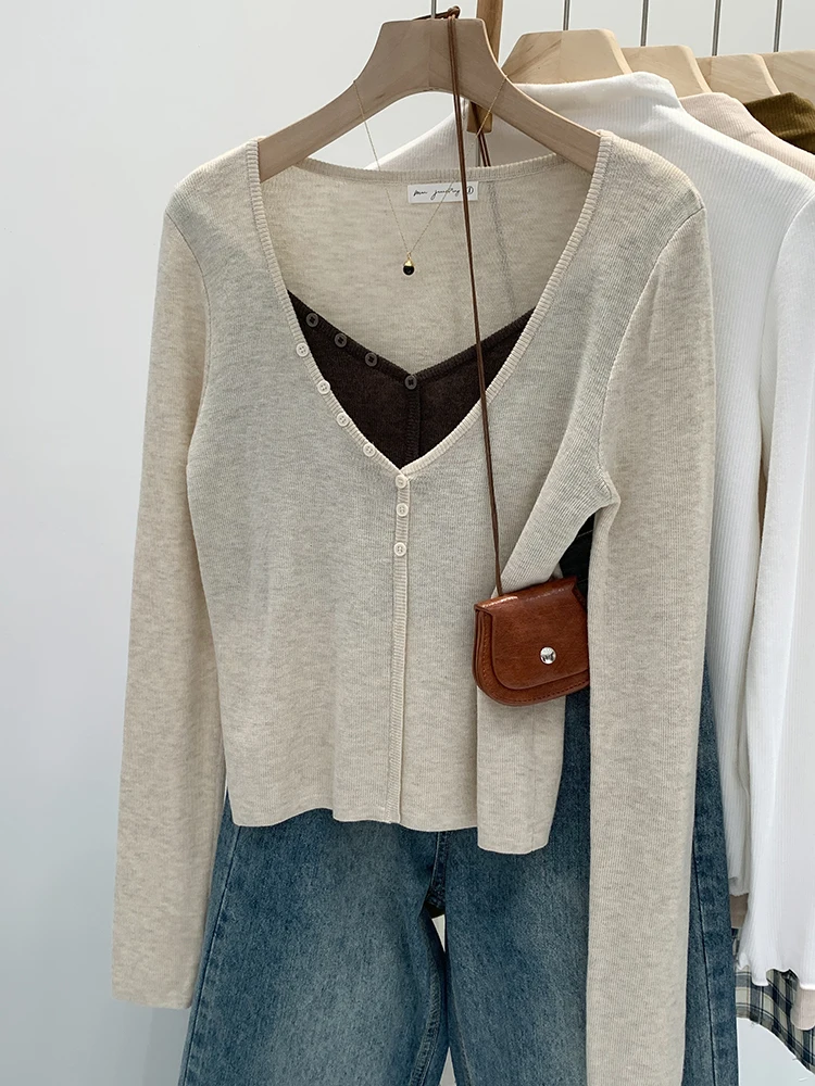 Slimming V-Neck Long Sleeve Knitted Base Layer Top Women's Early Autumn Design Sense Matching Inner Wear Faux Two-Piece Design