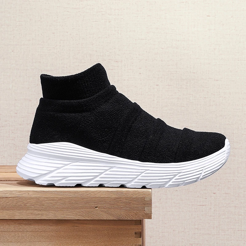 Soft Light Sneakers Men and Women Plus Size 35-46 Unisex Sports Shoes Thick Sole Non-slip Slip On Ankle Socks Shoes