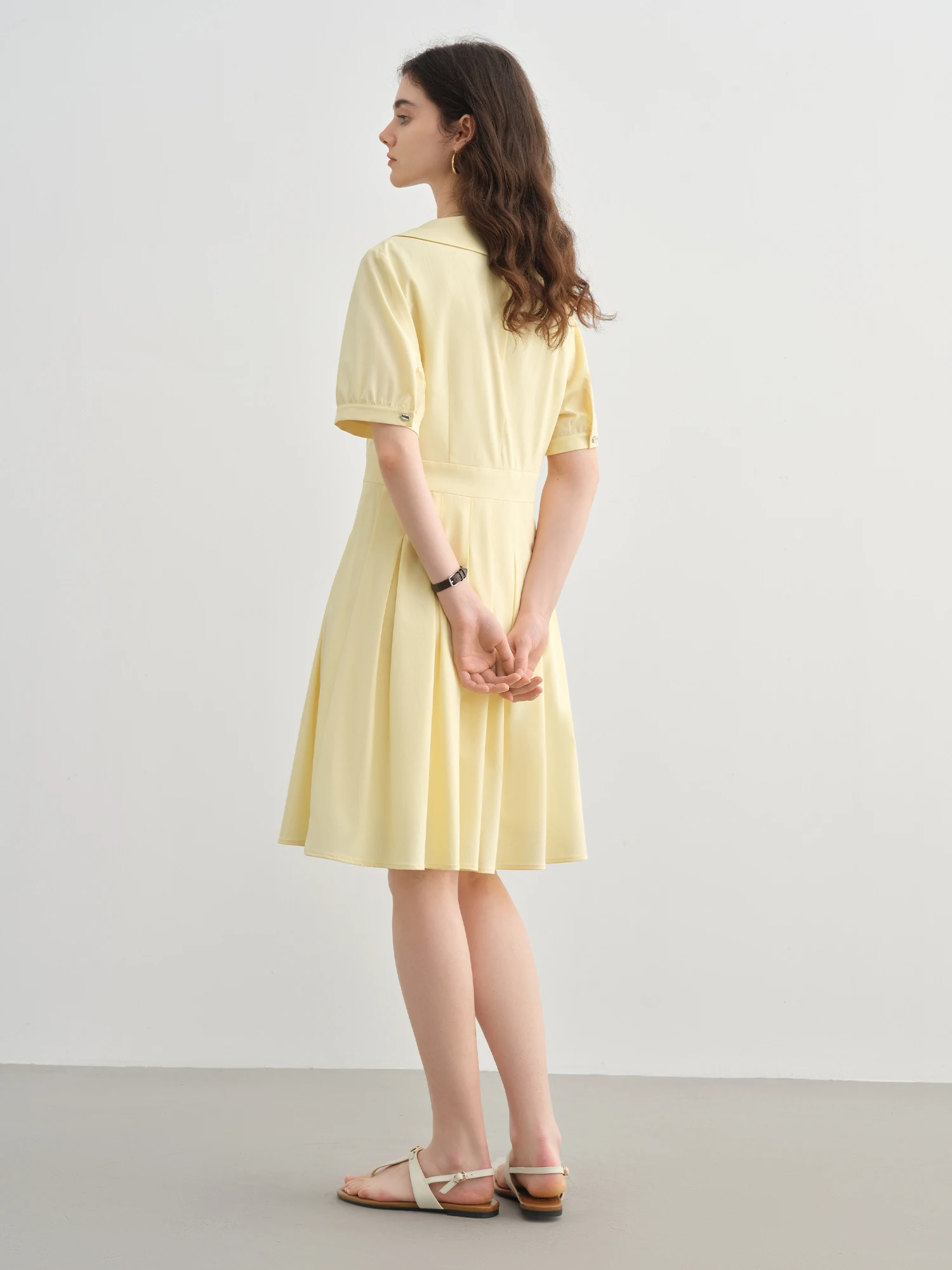 DUSHU 플러스 사이즈 여성 슬림 드레스 여름 달콤한 노화 감소 허리 짧은 소매 v 넥 하이 웨스트 Pleated 25DS82288