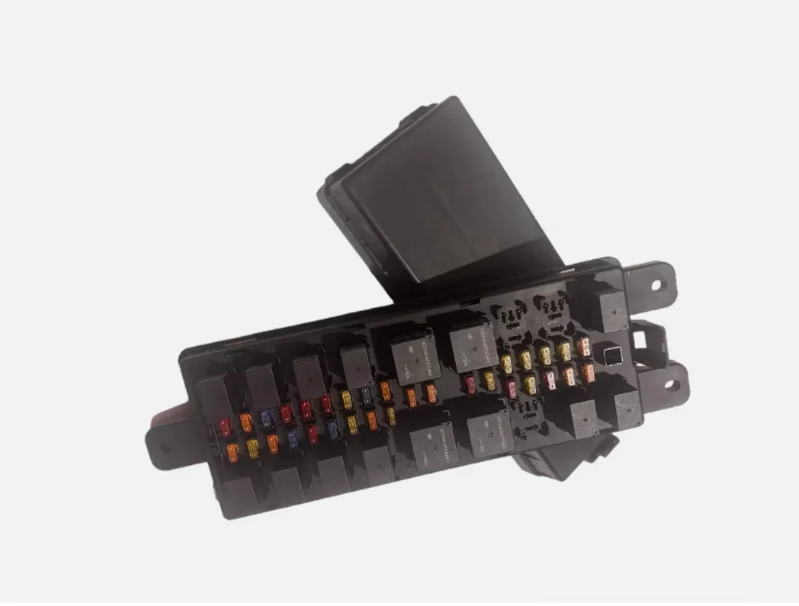 Excavator Fuse Box Assembly YN24E00036F2 for Kobelco SK200 210 260 330 480-10