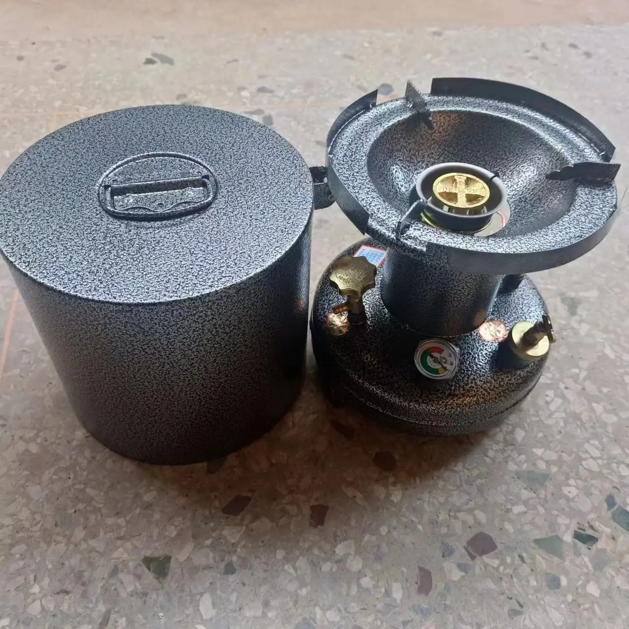 Integrated diesel gasifier portable outdoor products car stove