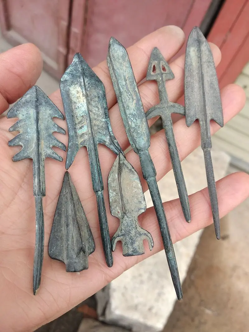 Old Seven Piece Ancient Arrow Model Tool Arrowhead Case Old Dart Shooter Equipment Pure Copper