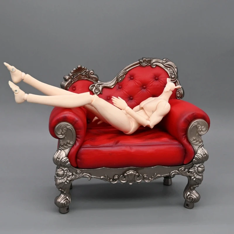 أريكة حمراء بتصميم أوروبي عتيق بطول 13 سم، إكسسوارات دمى، مناسبة لدمى BJD مقاس 1/8 ودمى OB24 الصغيرة، ديكور لعرض المشاهد المصغرة