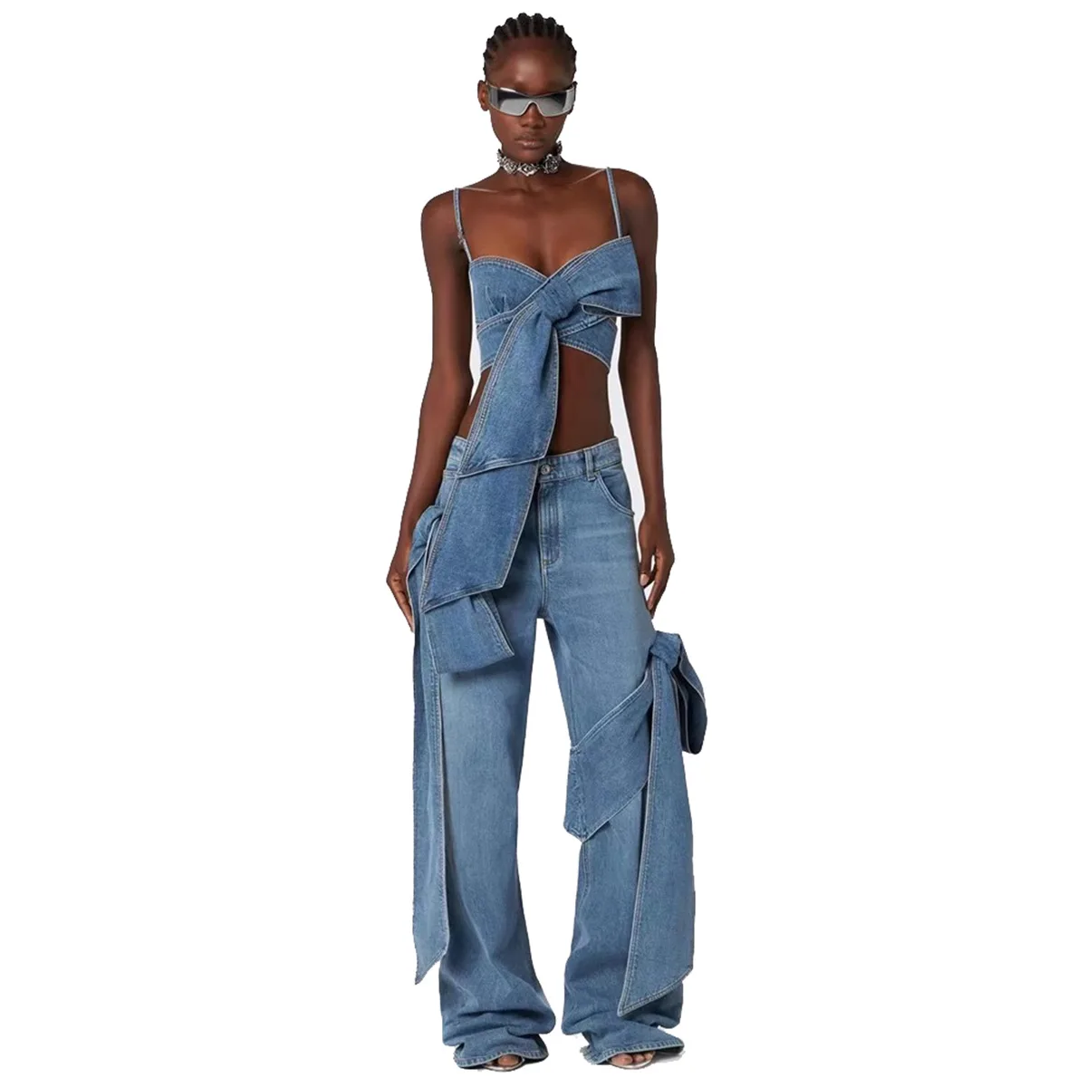 

New Retro Hot Girl Personality Three-dimensional Bow Tube Top Vest Knot Straight Wide-leg Distressed Jeans Suit