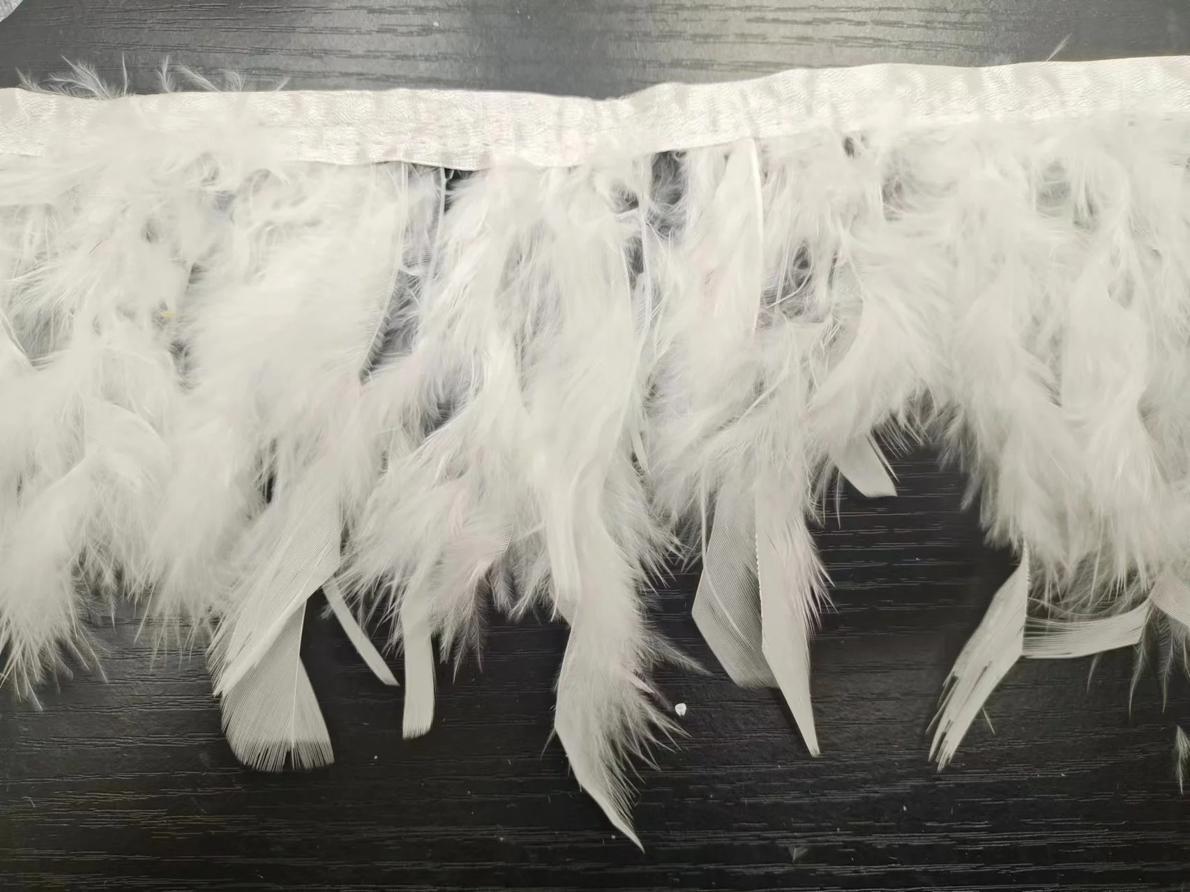 

10 Yards Fluffy Feathers Trim Fringe Clothes Needlework Accessories Ribbon Feather on Tape Decoration Handicraft