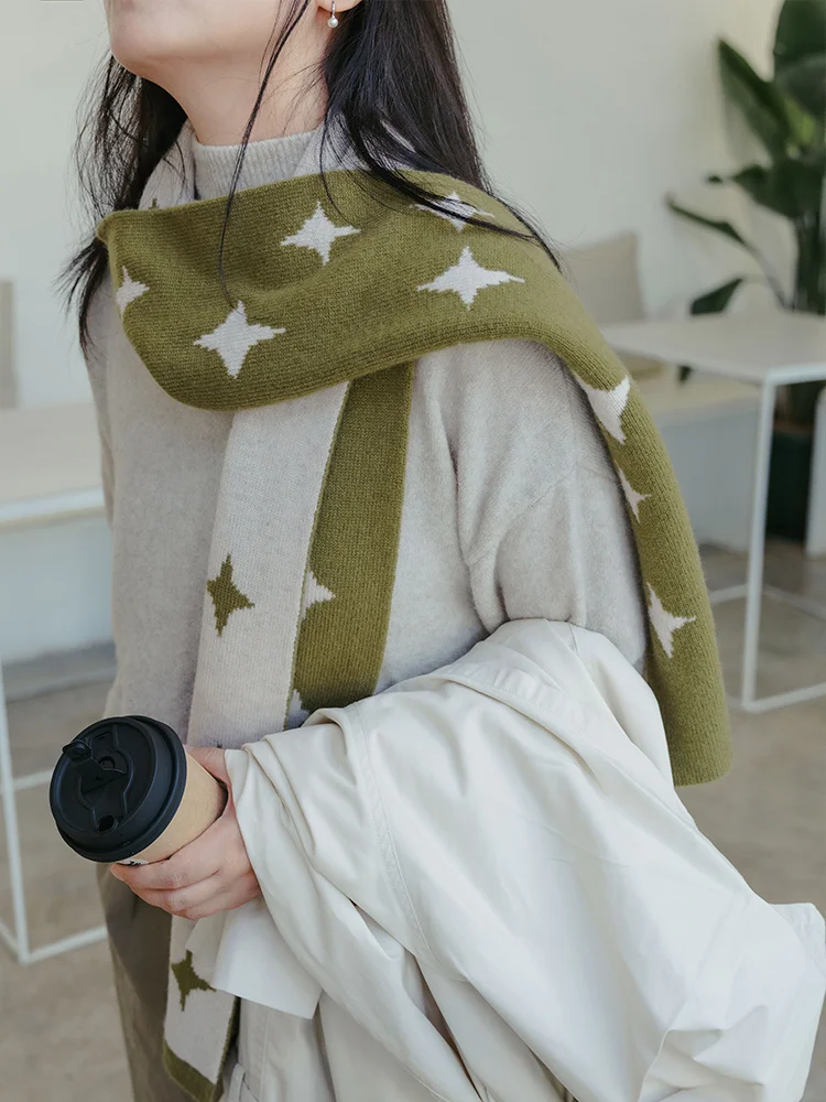 

Original Pure Woolen Scarf Shawl Warm Loose Anti-Aging Artistic Couples Zhou Xiaodou Star Collecting Series Multifunctional W...