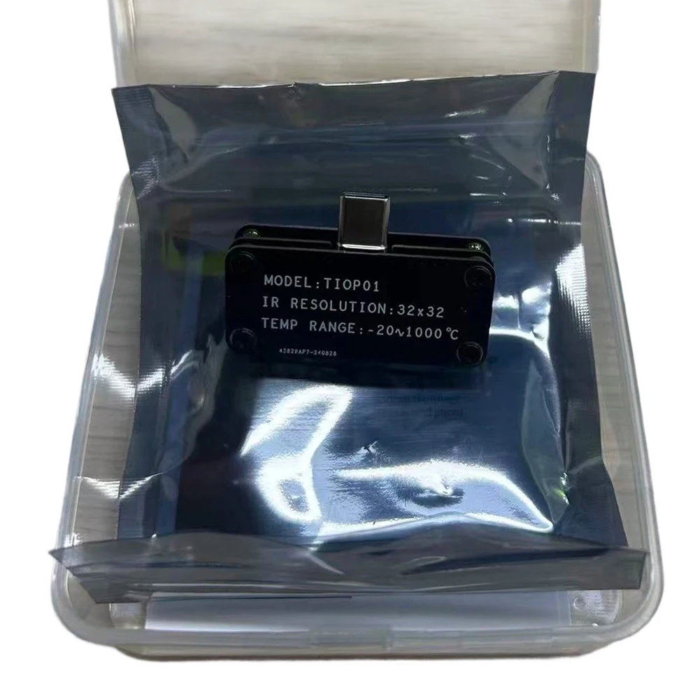 32x32 Sensor Thermal Imager For PCB Inspection Reversible Interface Five Color Modes Mobile Phone Temperature Sensor