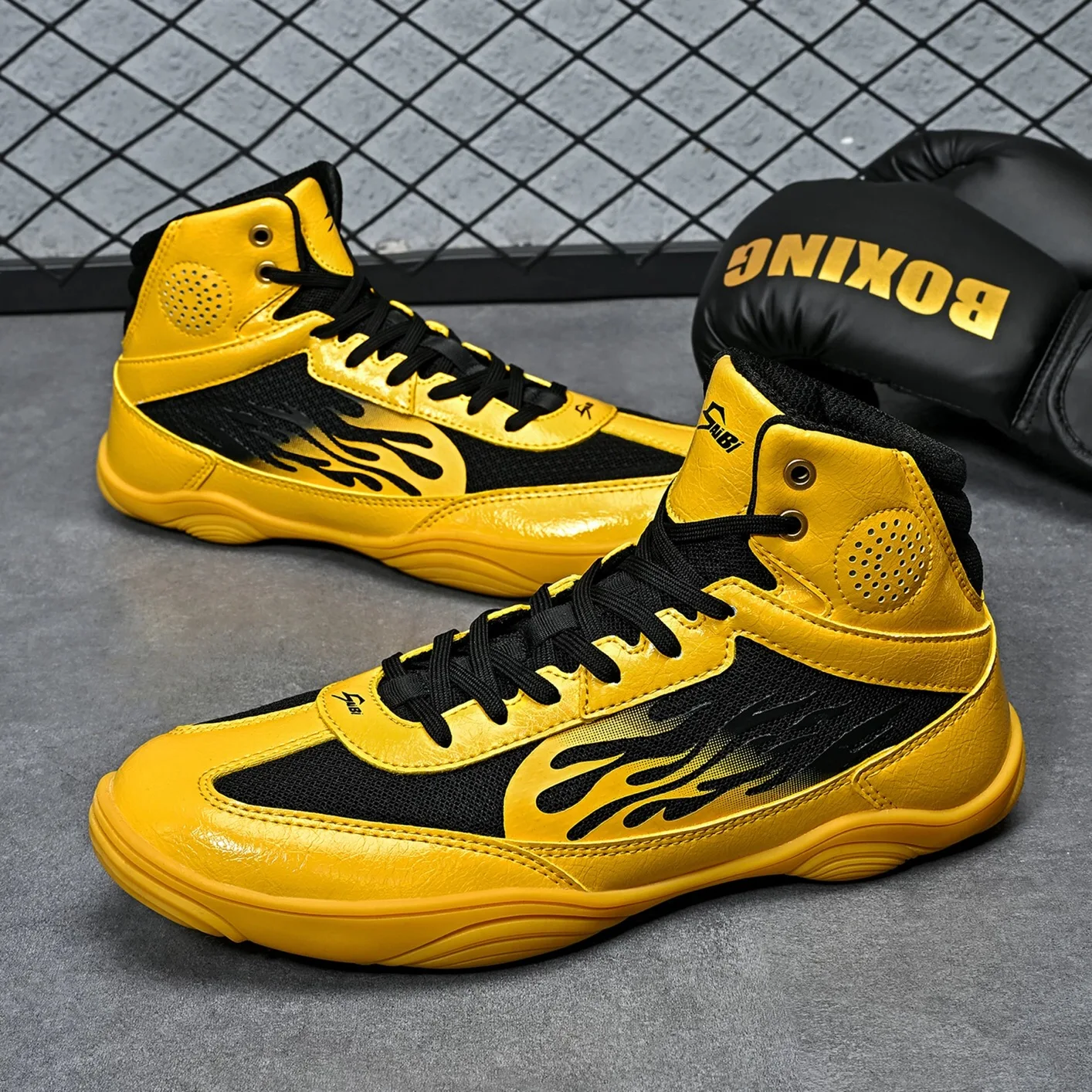 Classic Brand Wrestling Shoes Mesh Breathable Boxing Boots Anti-Slippery Fighting Shoes Good Quality Gym Training Shoe For Men