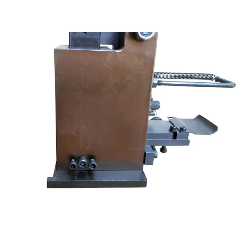 For transverse terminal mold, cassette automatic crimping mold transverse mold