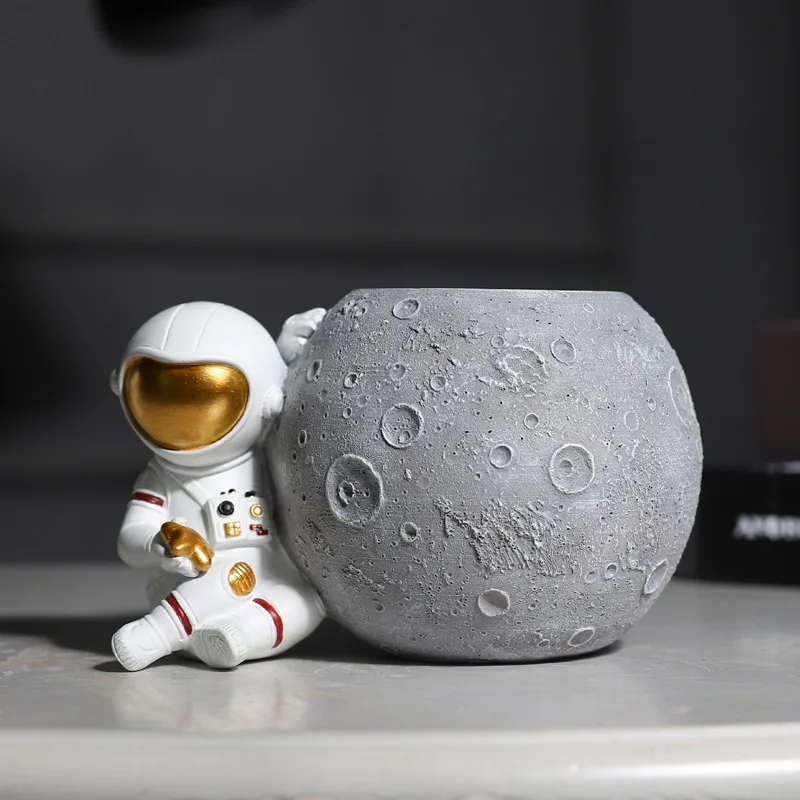 Portalápices de astronauta creativo para niños, caja de almacenamiento de escritorio para oficina, artesanías de resina, astronauta