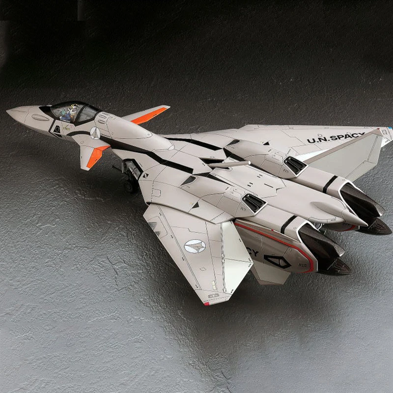 In Stock 100% Original Hasegawa 1/72 VF-11B Space Fortress Super Dimension Fortress Macross Assembling Action Toys