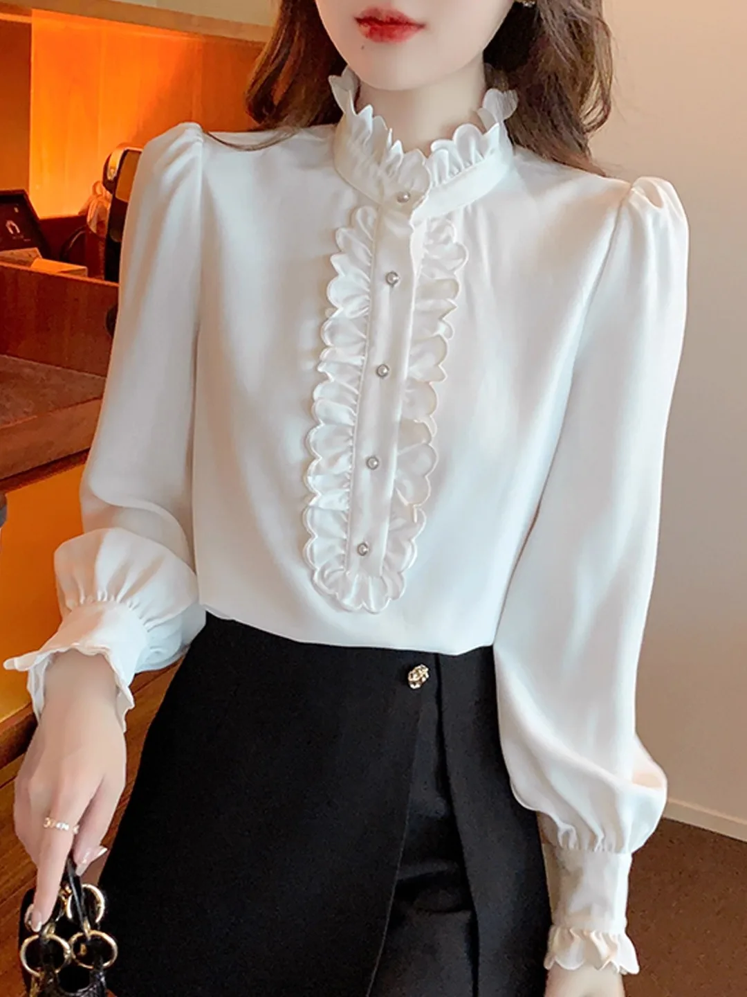 

Женская шифоновая блузка с длинным рукавом, воротником-стойкой и оборками по низу, свободного кроя, универсальная, стильная, модная, для всех.