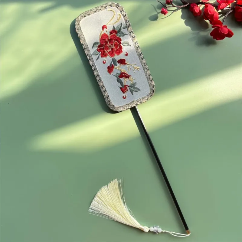 

Chinese Style Embroidered Long Handled Irregular Fan Ancient Style Hanfu Qipao Shooting Accessories Classical Palace Fan ZF971