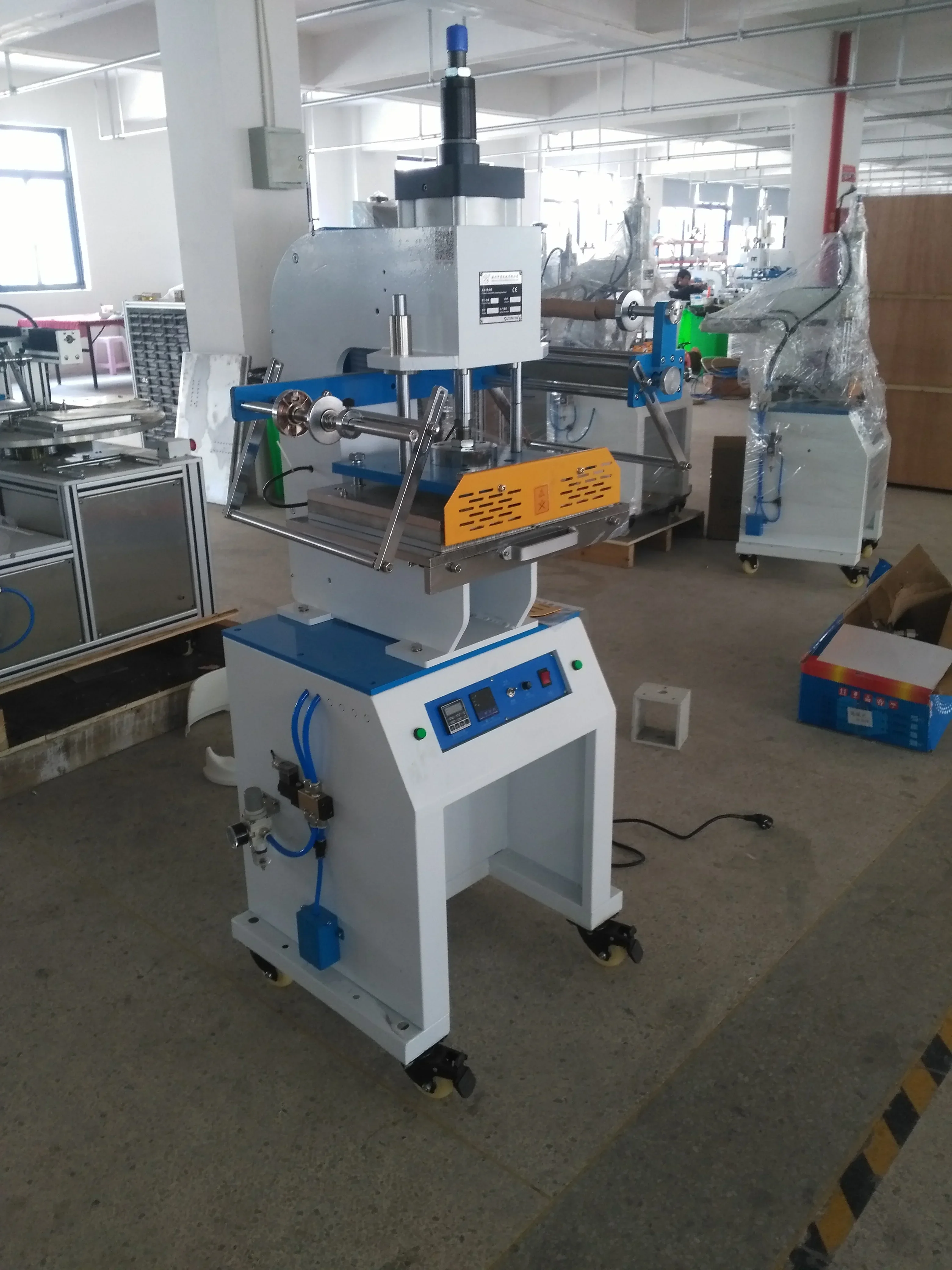 30*40cm Leather Embossing Machine Pneumatic Gold Hot Stamping Machine Die Indentation ZY-819M