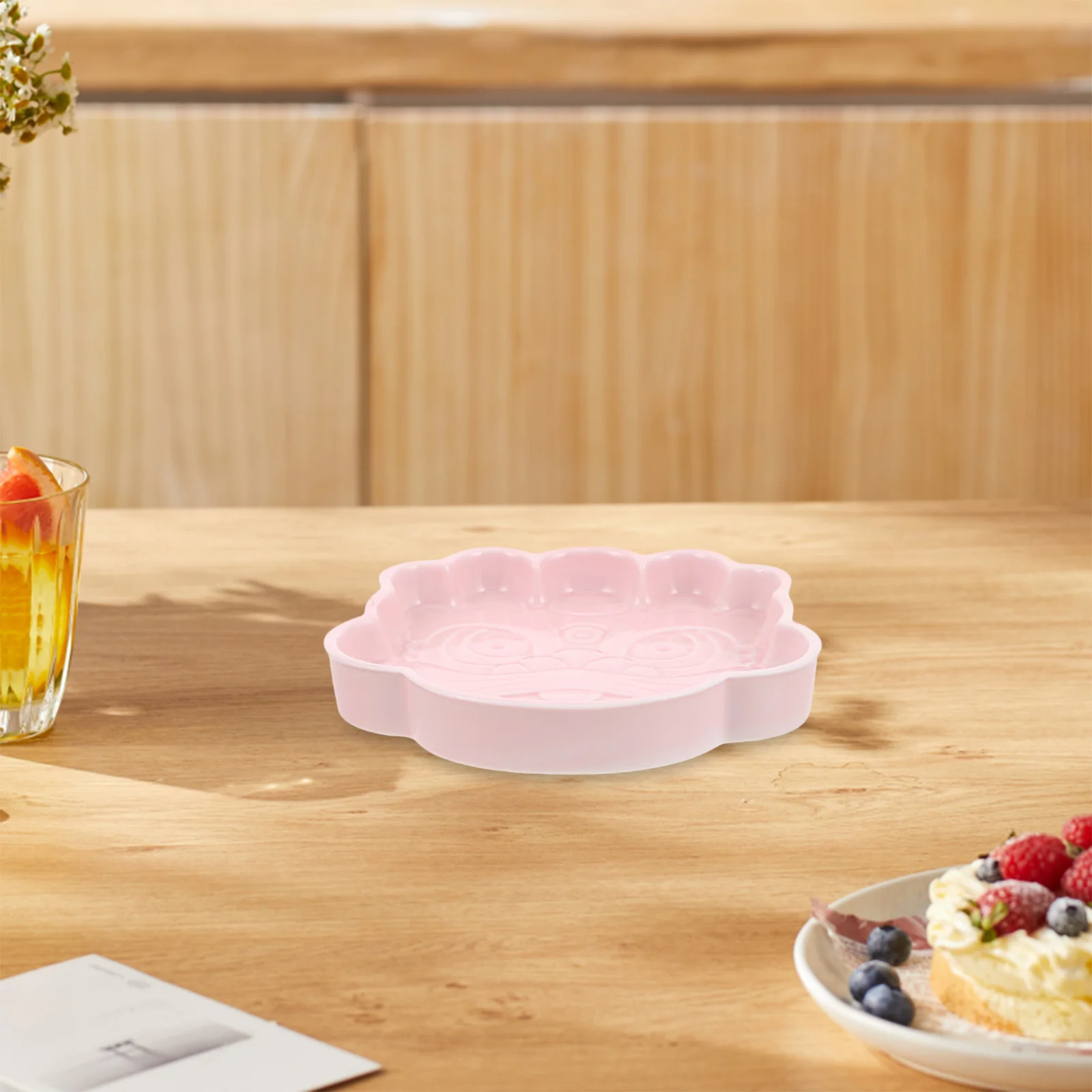 

Ceramic Creative Fruit Platter Elegant Tea Party Serving Tray Dessert Plate Display Snack Tray for Appetizers Fruit Bowl Holder