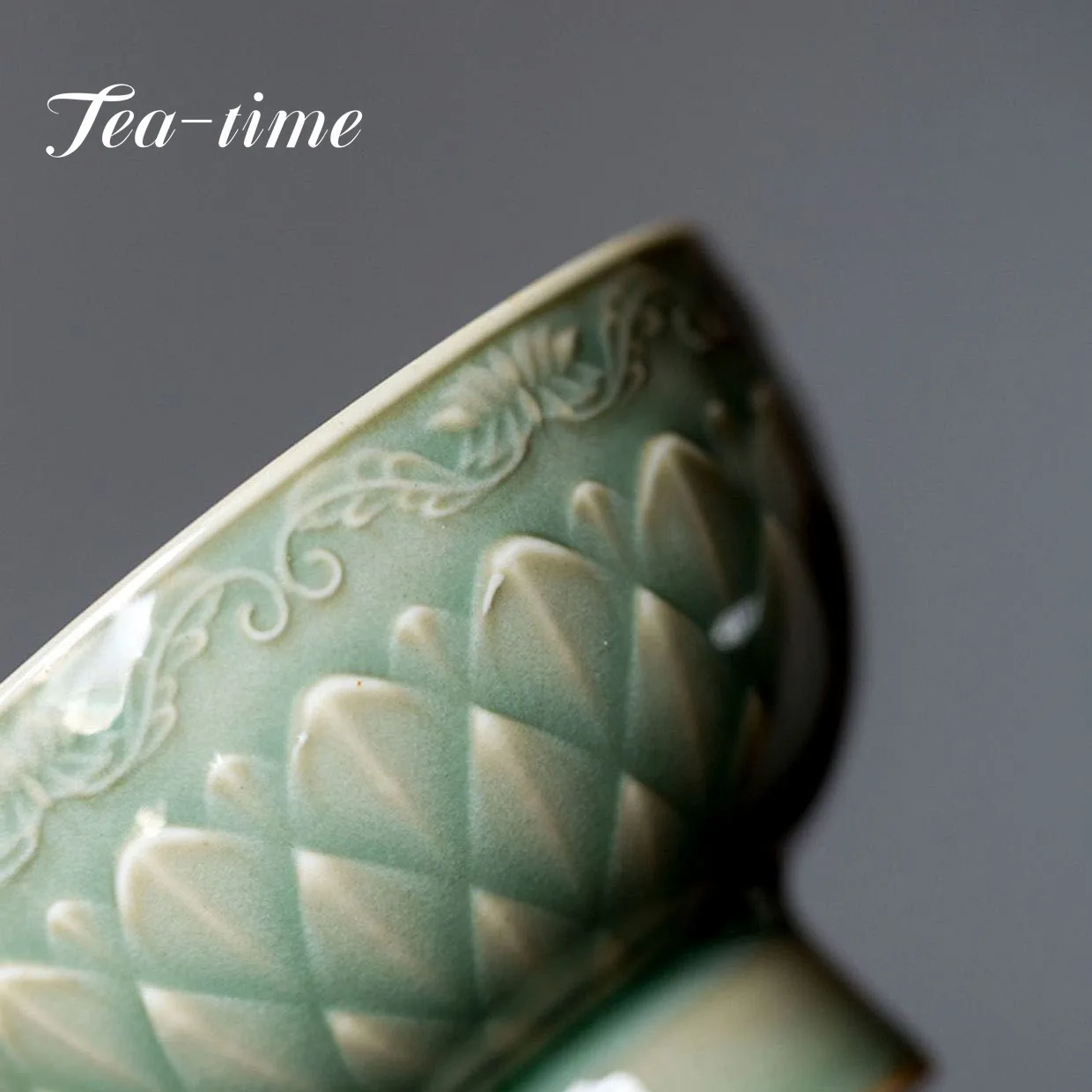 50ML Yue Kiln Celadon Relief High Foot Cup Handmade Fish Scales Single Cup Kung Fu Tea Set Master Cup Greengaga Personal Cup