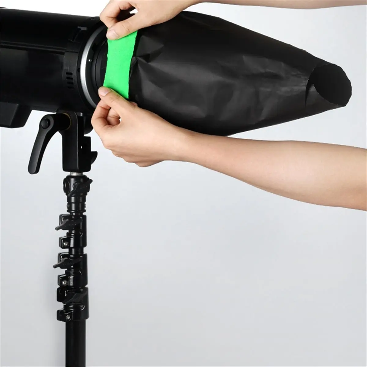2026 New Double-Sided Matte Film Paper Roll Black Foil for Photography Light Shaping and Masking Light Leaks Photography Props