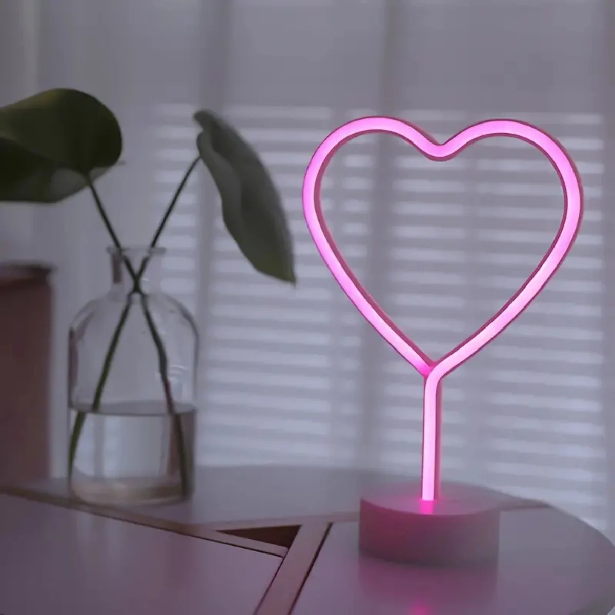 1pc Pink Neon Heart Light LED Neon Signs Night Light With Base Battery Powered Neon Table Light Suitable For Home Bedroom Party