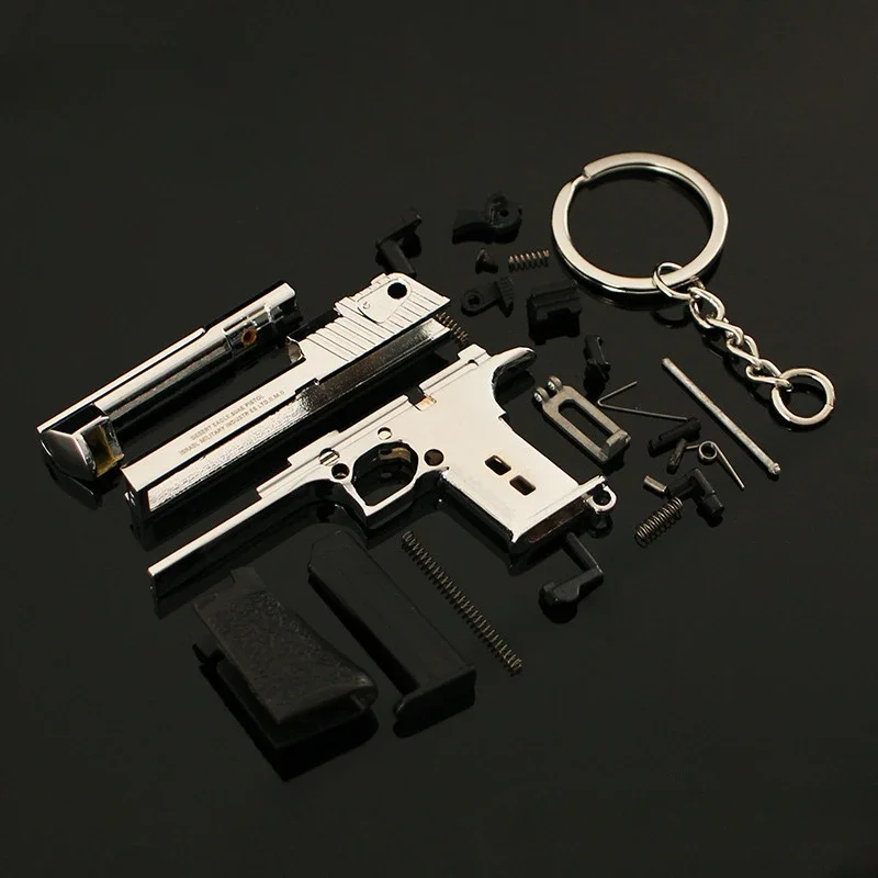Legering 1:4 schaal Desert Eagle pistool mini speelgoedpistool sleutelhanger wapenmodel metalen sleutelhanger voor volwassen kinderen kerstcadeau