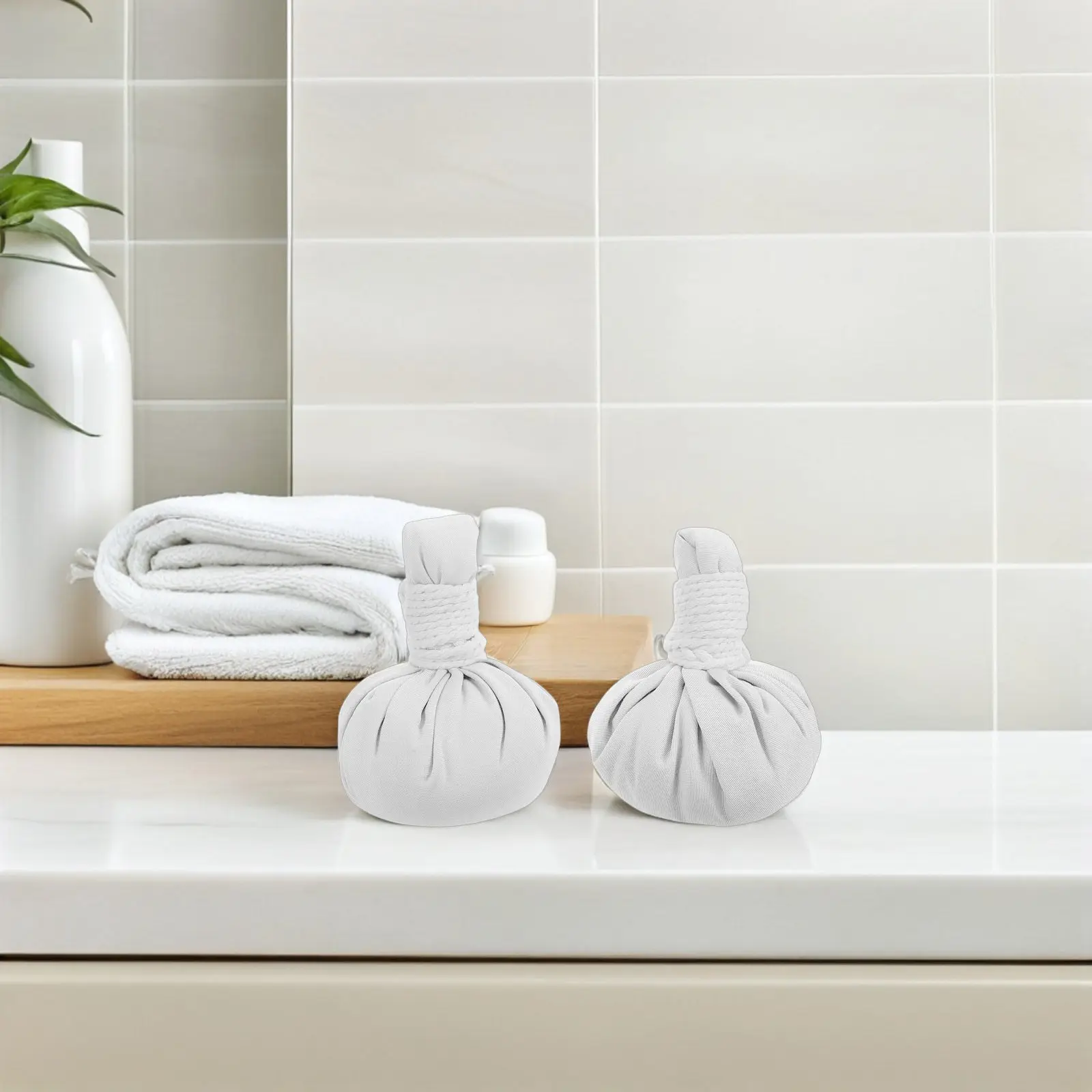 

2 шт. шариков для моксотерапии: согревающие, для снятия боли и тайского ароматерапевтического массажа, для целостного оздоровления